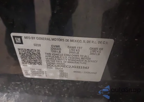 2018 Chevrolet Silverado 1500 2Lt z USA, uszkodzony, nr VIN 3GCUKREC2JG311543